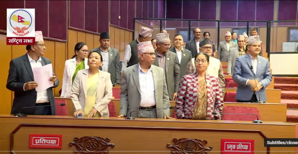 कुलमानलाई हटाएको विरोधमा विपक्षी दलद्वारा राष्ट्रियसभा बैठक पनि अवरोध