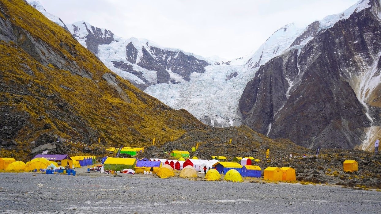 अन्नपूर्ण आधार शिविर