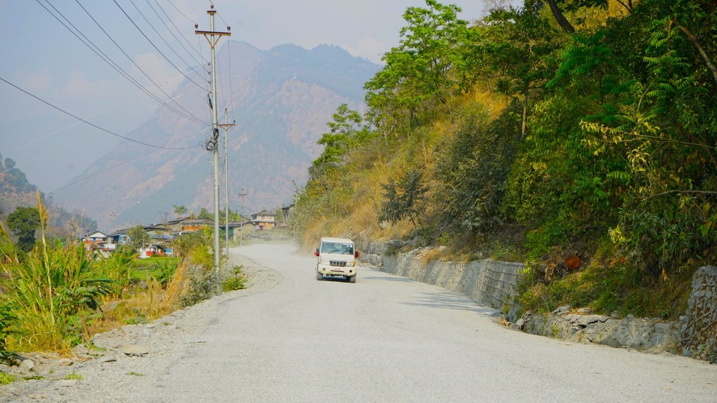 बेनी–दरवाङ सडक