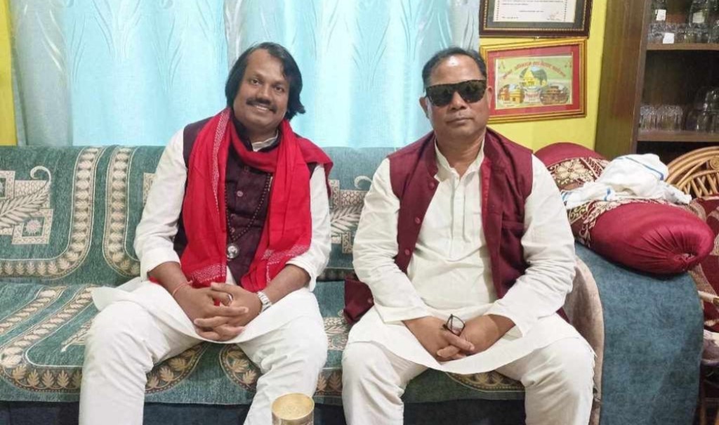 सिके राउत र रेशम चौधरी