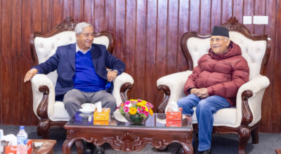 प्रधानमन्त्री ओली र देउवाबीच बालुवाटरमा भेटवार्ता