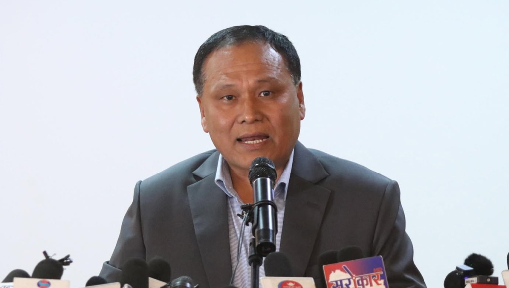 कुलमान घिसिङ