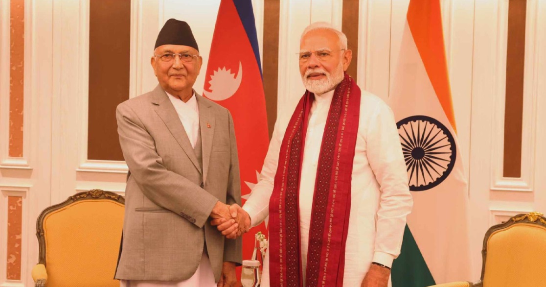 प्रधानमन्त्री ओली र भारतका प्रधानमन्त्री मोदीवीच भेटवार्ता