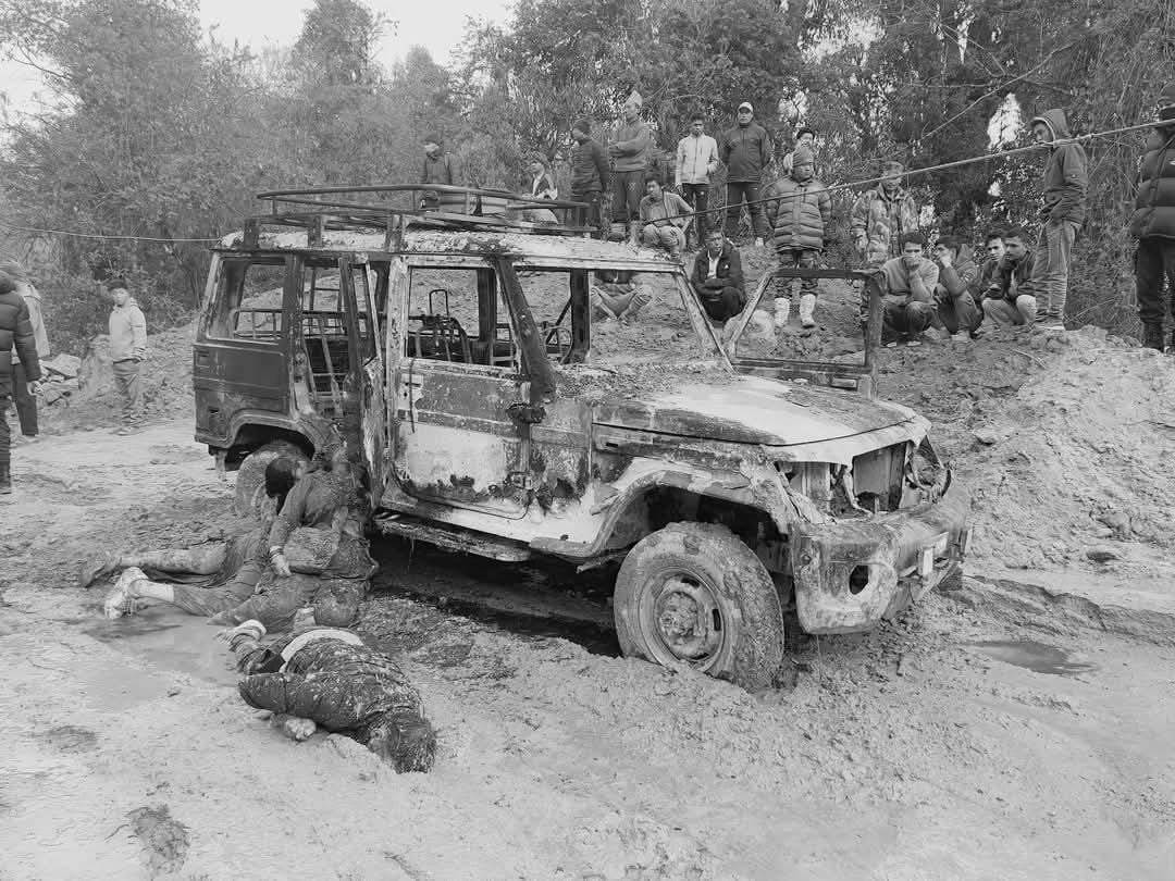 बलेरो आगलागी