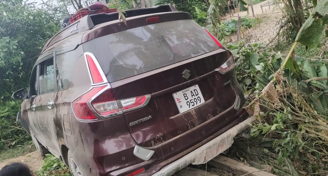 कारको ठक्करबाट दुई महिलाको मृत्यु