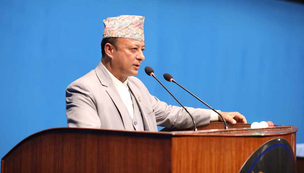 दीपक खड्का