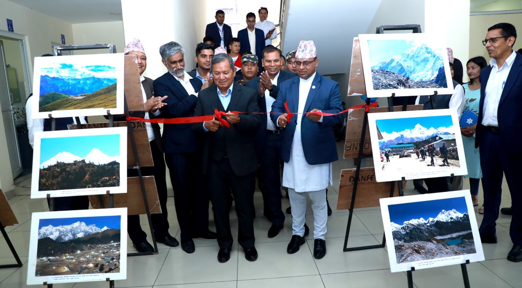 पृथ्वीसुब्बा गुरुङ र बद्रीप्रसाद पाण्डे