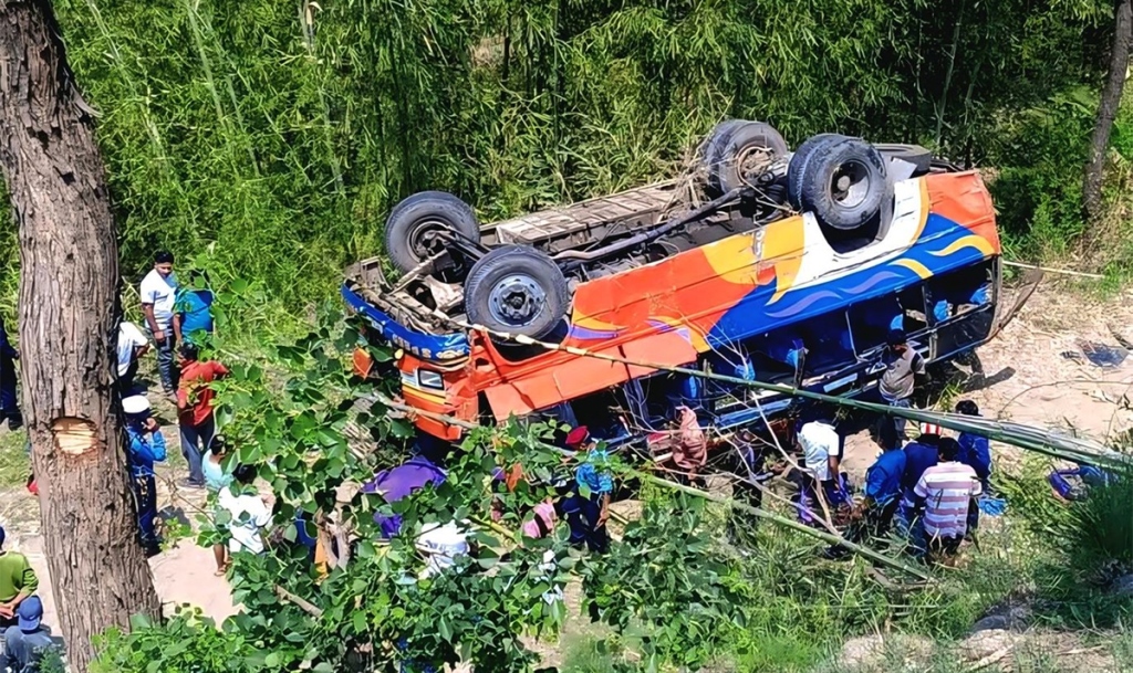 धनकुटा बस दुर्घटना