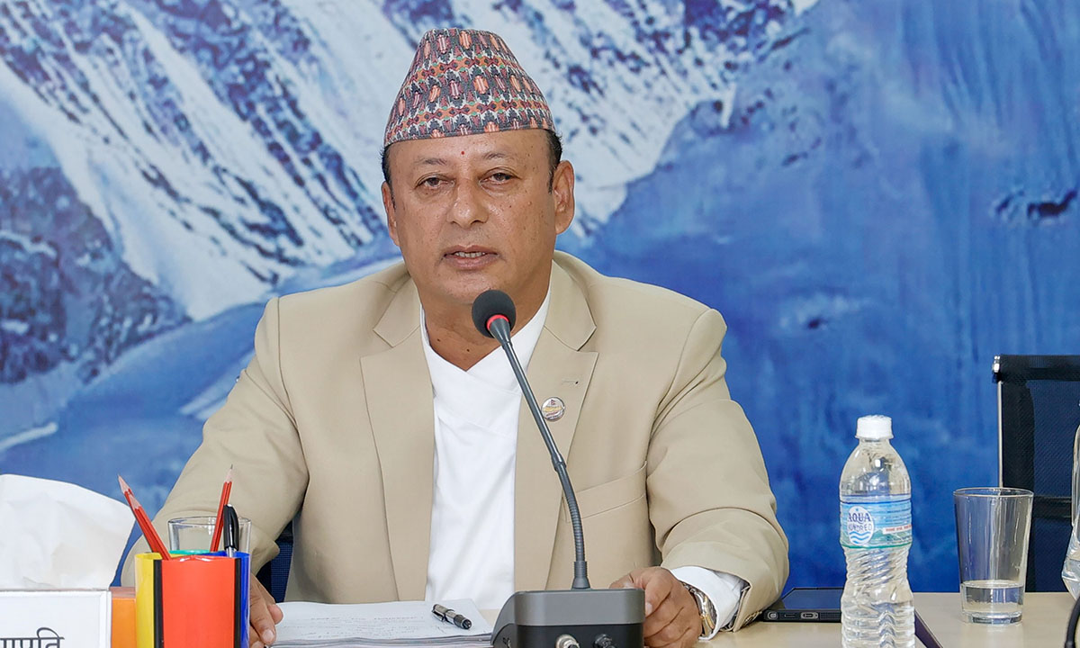 दीपक खड्का