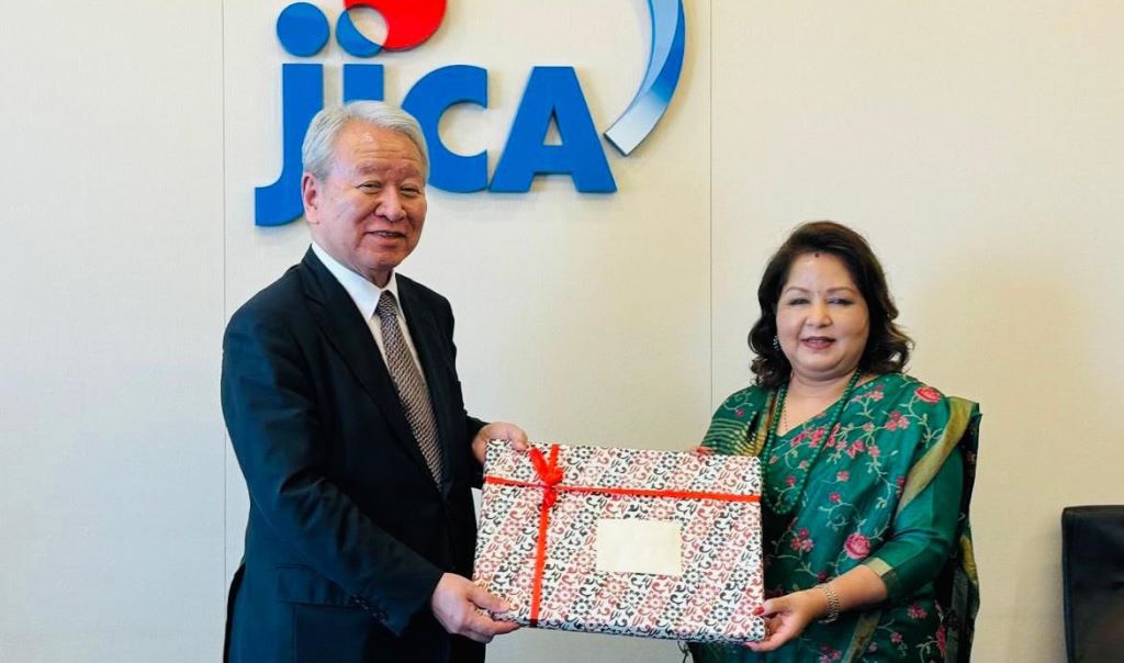 डा. आरजु राणा देउवा र डा. तानाका अकिहिको