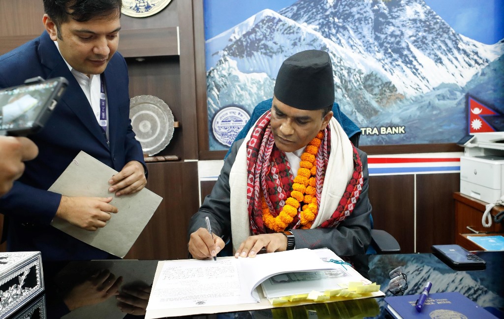 प्रा. डा. विश्वनाथ पौडेल