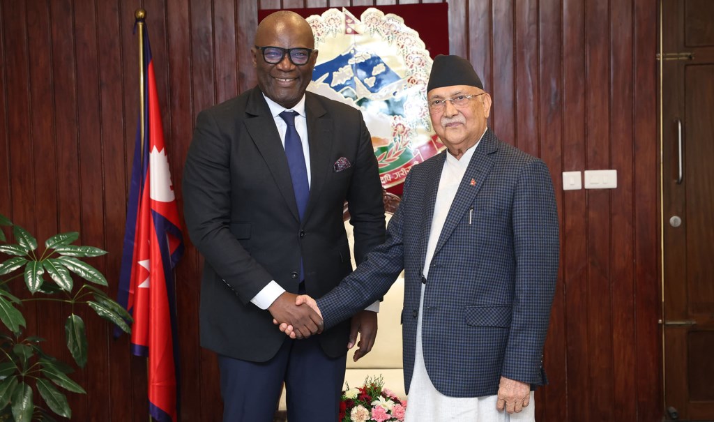 प्रधानमन्त्रीसँग ‘लस एण्ड ड्यामेज फण्ड’ का कार्यकारी निर्देशकको भेट