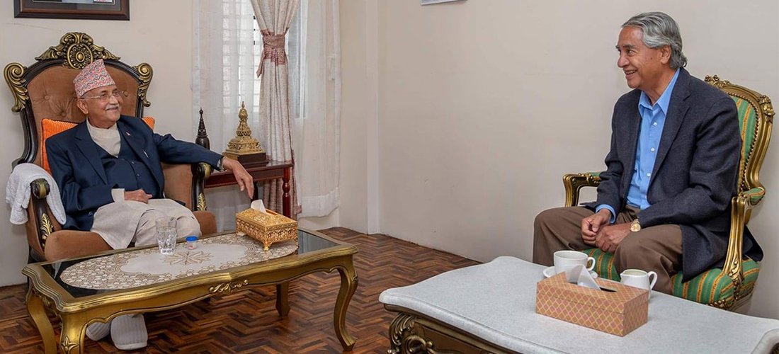 प्रधानमन्त्री ओली र कांग्रेस सभापति देउवावीच भेटवार्ता