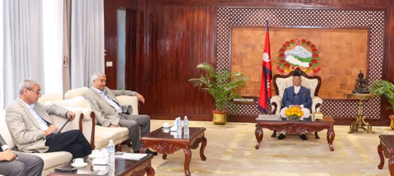 प्रधानमन्त्री ओली र कांग्रेस सभापति देउवावीच भेटवार्ता
