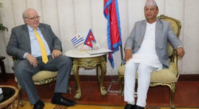 ऊर्जामन्त्री खड्का र उरुग्वेका गैरआवासीय राजदूतबीच शिष्टाचार भेट