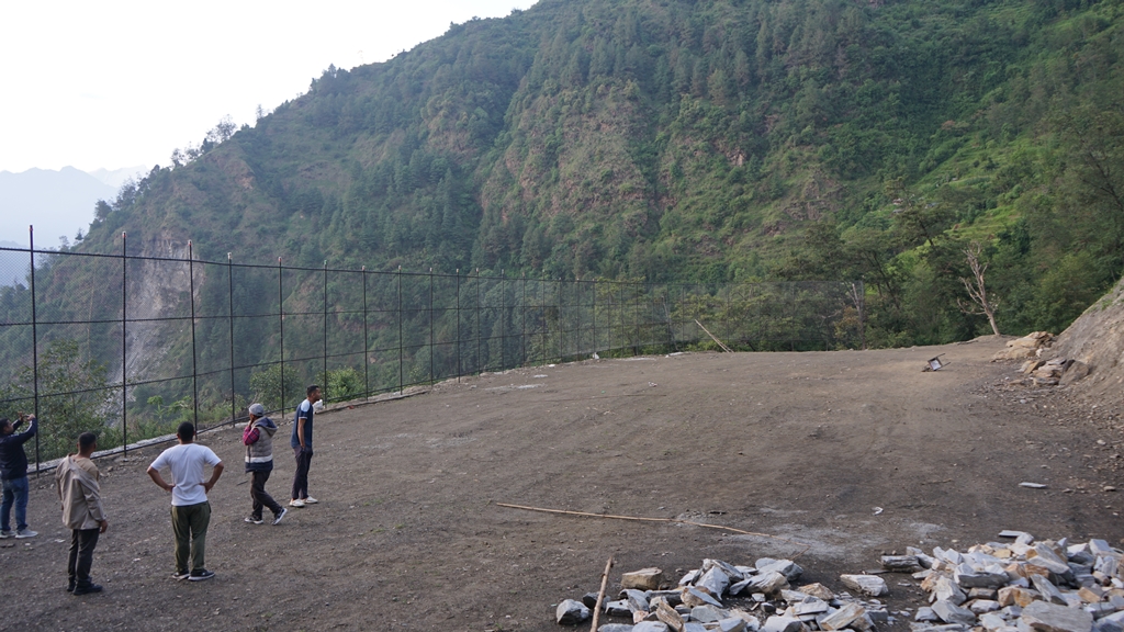 म्याग्दीको पाउद्वारमा खेलमैदान निर्माण