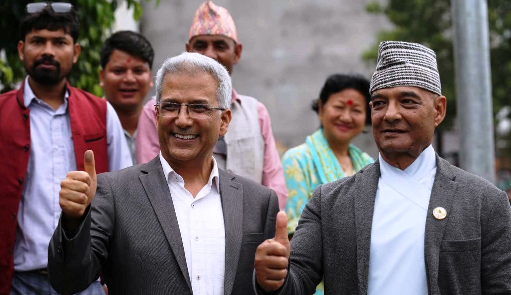 रवीन्द्र मिश्र तीन लाख धरौटी बुझाएर छुटे