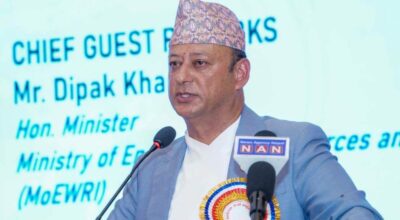 दीपक खड्का