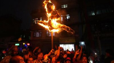 राप्रपा नेपालद्वारा प्रधानमन्त्री र गृहमन्त्रीको पुत्ला दहन