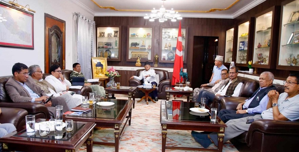 पदाधिकारी बैठक