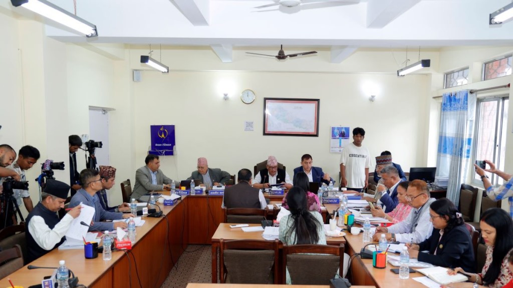 शिक्षा, स्वास्थ्य तथा प्रविधि समिति