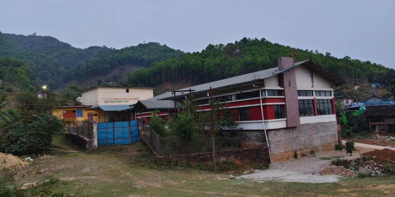 जुनार शीतभण्डार र जुनार उद्योग एक दशदेखि बन्द हुँदा किसान समस्यामा