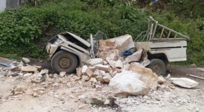 सिन्धपाल्चोकको भोटेकोशीमा पहिरो