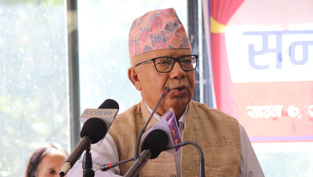 माधवकुमार नेपाल