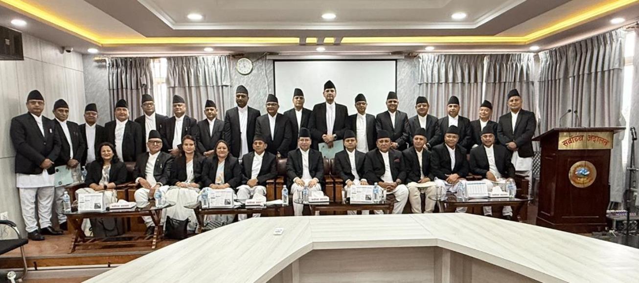 उच्च अदालतका २७ जना न्यायाधीशलाई शपथ