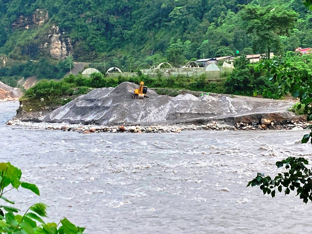 रोकिएन कालीगण्डकी नदीको दोहन