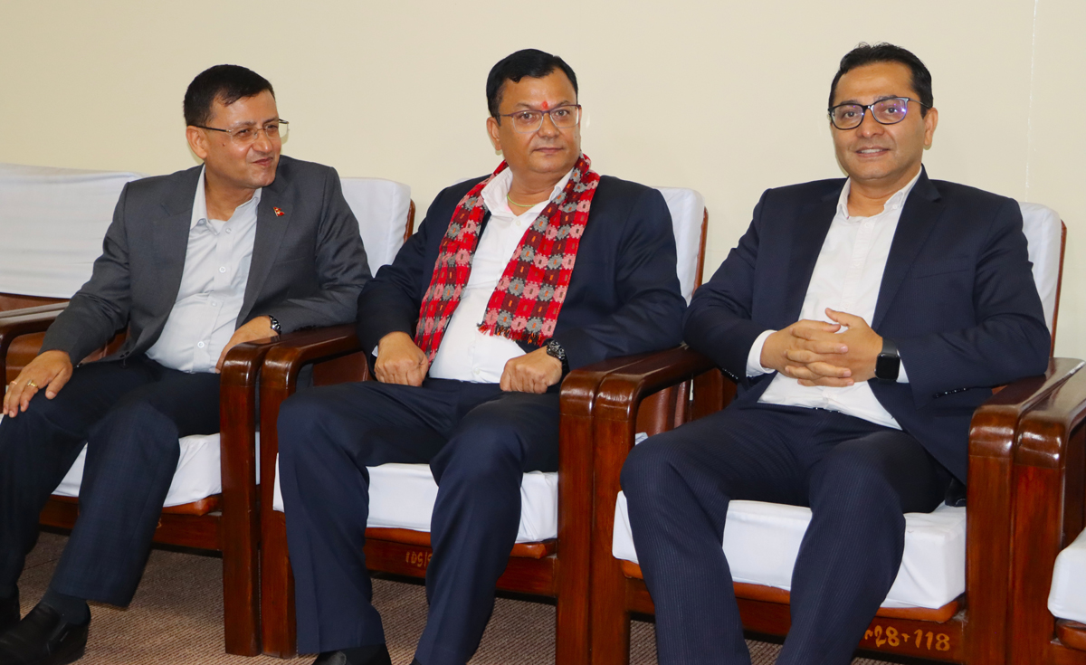 मित्र बराल