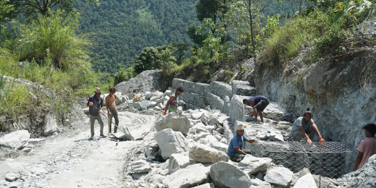 सडक स्तरोन्नति