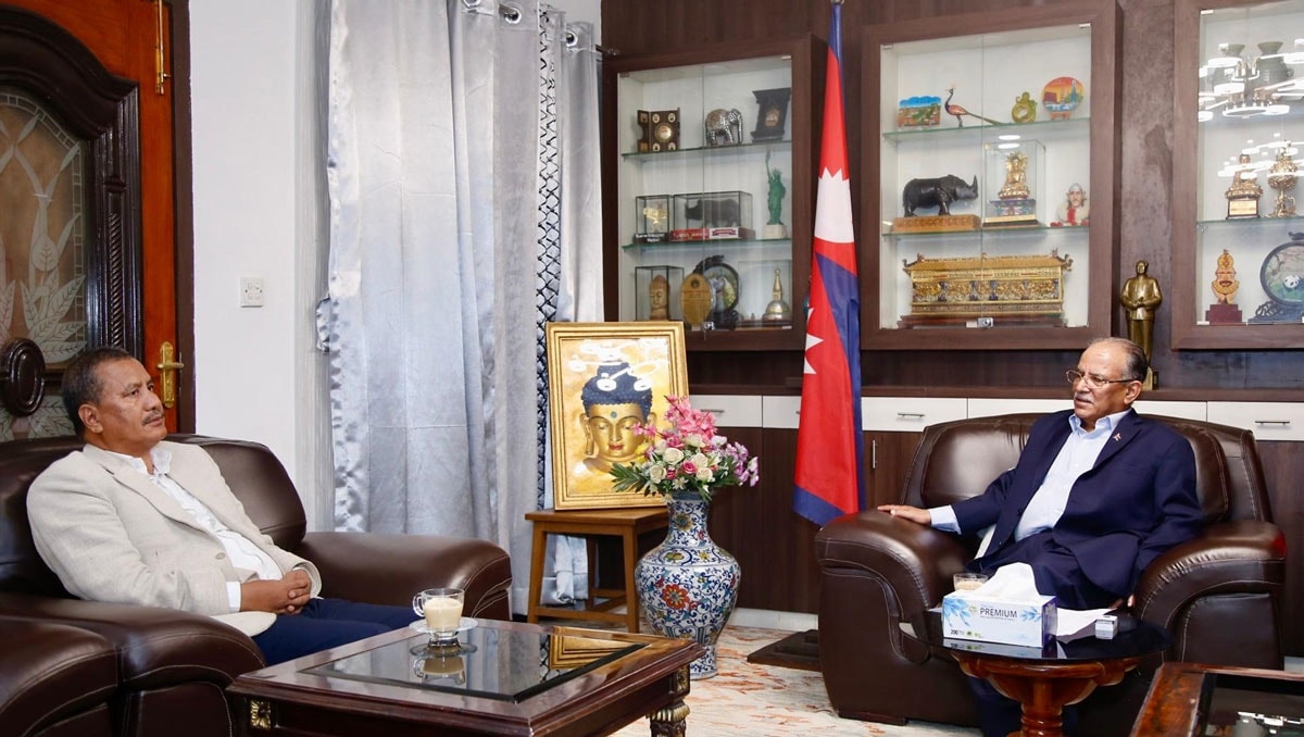 प्रचण्ड र विप्लव