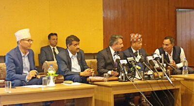 निजी विद्यालय सञ्चालक