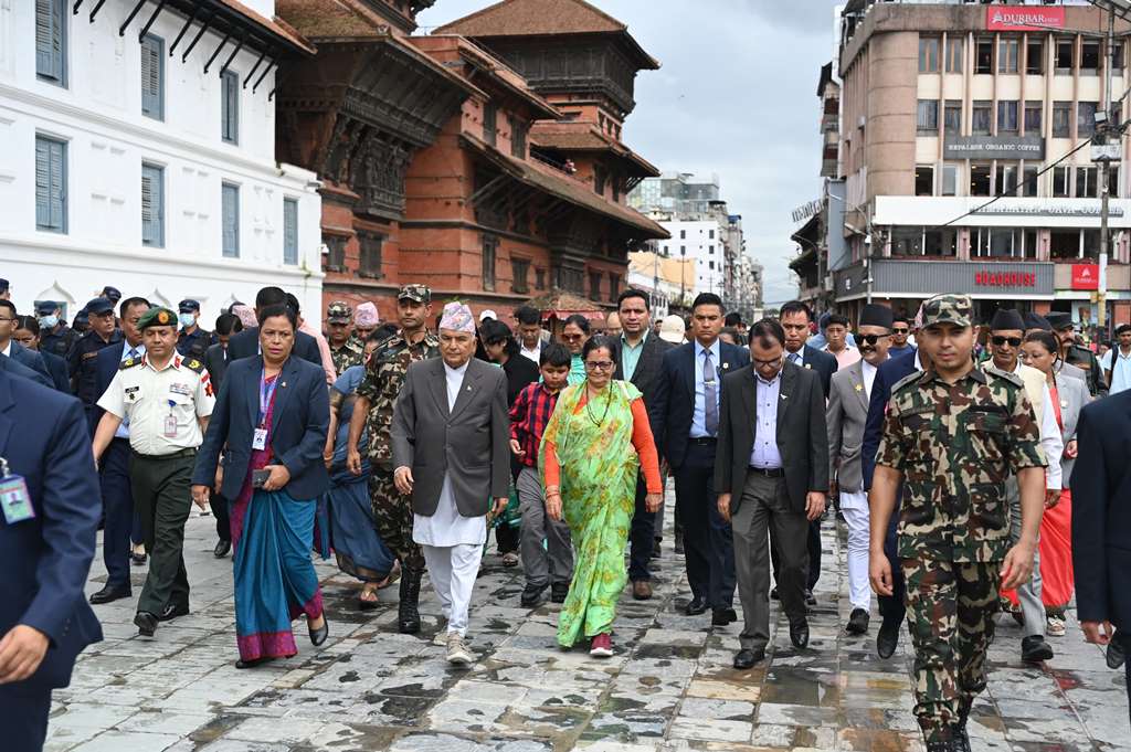 राष्ट्रपति पौडेलद्वारा वसन्तपुर क्षेत्रका सम्पदाको अवलोकन