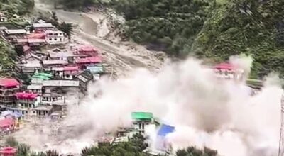 भारतको उत्तराखण्डमा भीषण बाढी : चार जनाको मृत्यु, ५० बेपत्ता