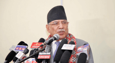 अपडेट : प्रचण्ड निवासमा प्रदर्शनकारीले लगाए आगो