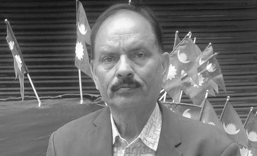 कमल गौतम