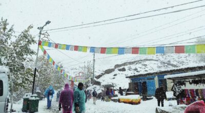 मुस्ताङमा कात्तिकमै हिमपात