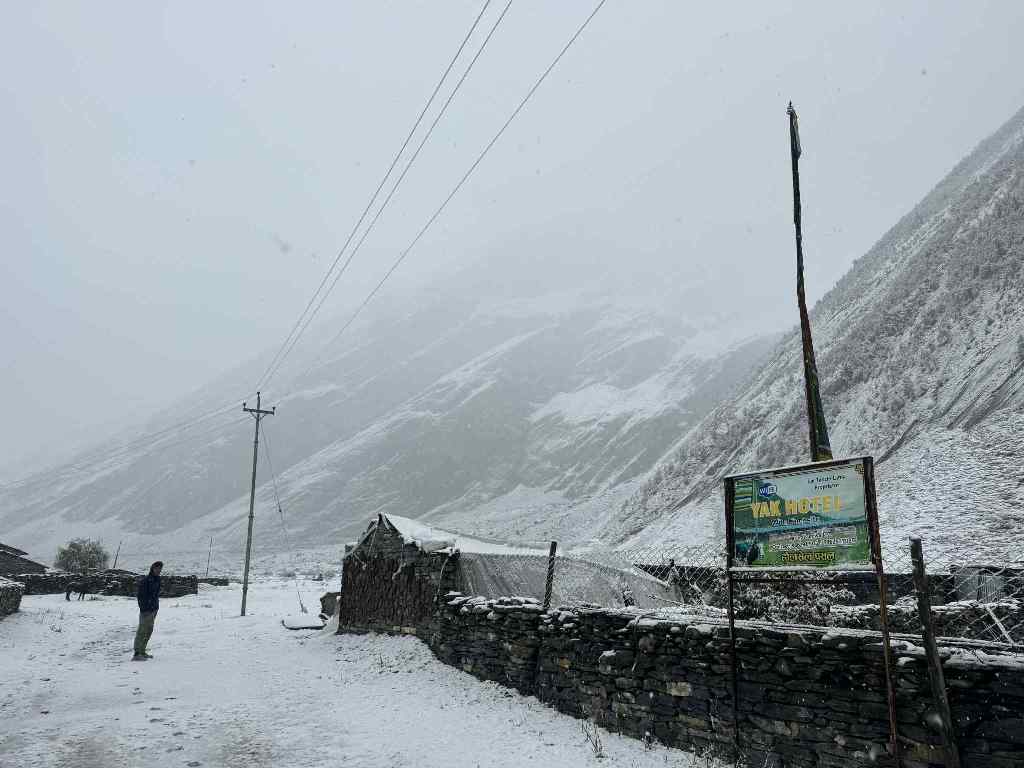उत्तरी गोरखामा हिमपात