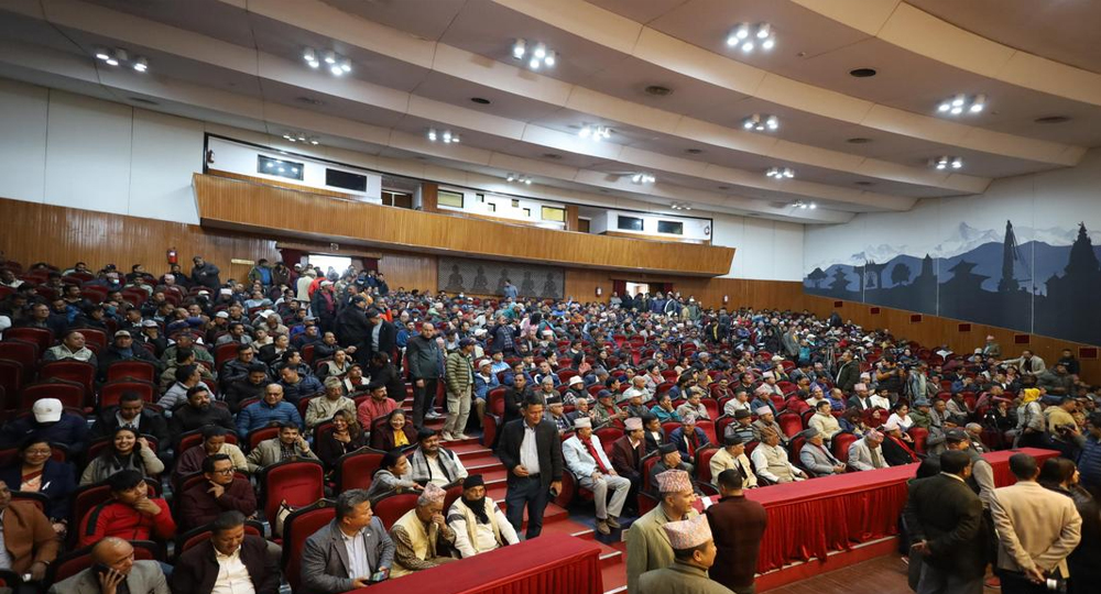 राष्ट्रिय सभागृहमा कांग्रेस विशेष महाधिवेशन पक्षधरको भेला जारी