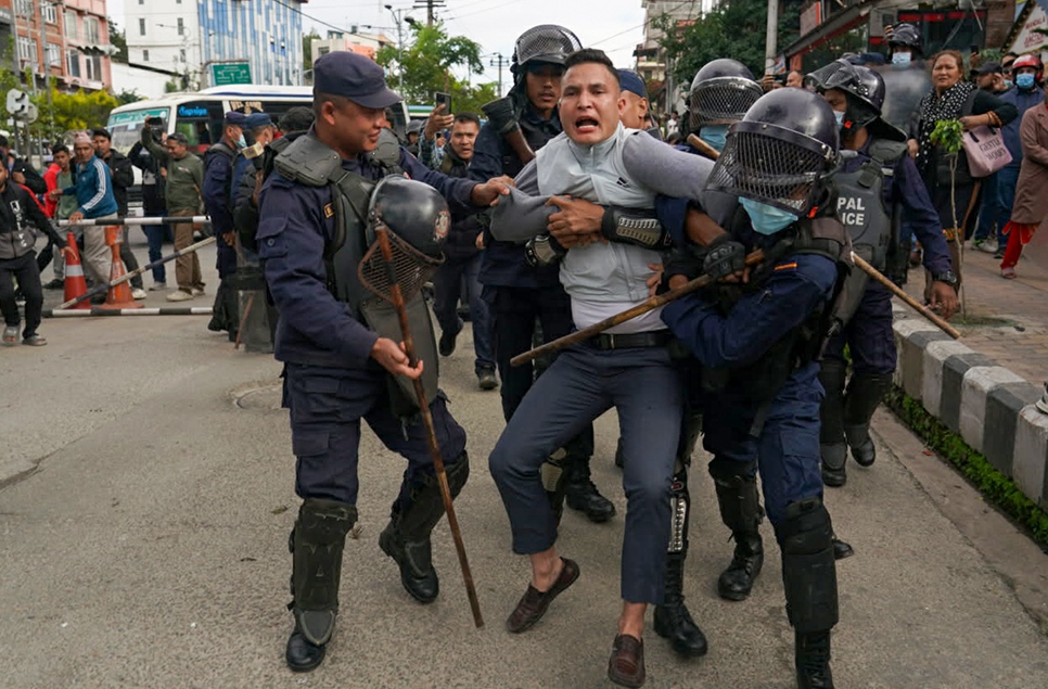माइतीघरमा आव्हान गरेको प्रदर्शनमा पुगेका ३ जना पक्राउ