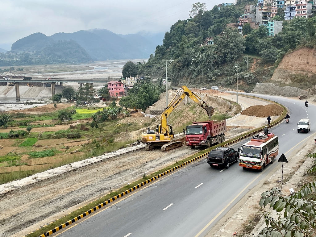 मुग्लिन–पोखरा सडक