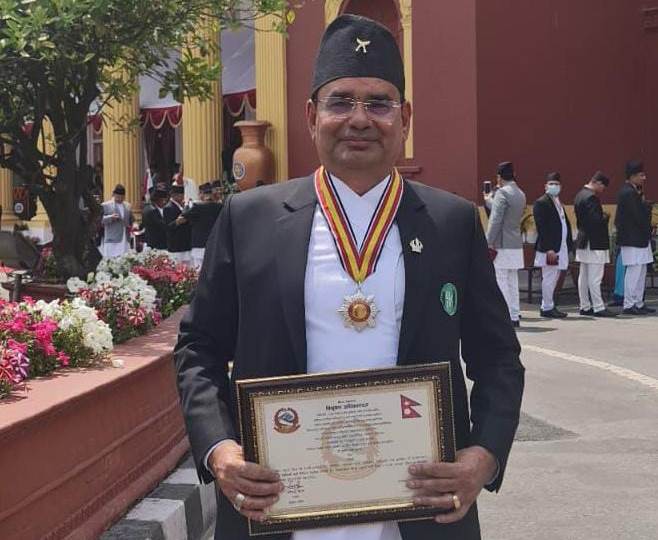 नबिल बैंकका सिइओ ढुङ्गाना ‘प्रबल जनसेवा श्री’ पदकबाट सम्मानित