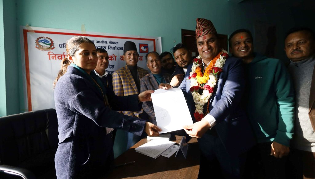प्रदिप पौडेलले दर्ता गरे उम्मेदवारी