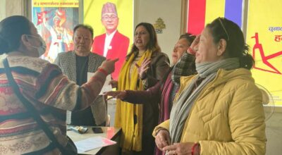 राप्रपामा समानुपातिकको विषयलाई लिएर महिला नेतृहरूबीच पार्टी कार्यालयमै झडप
