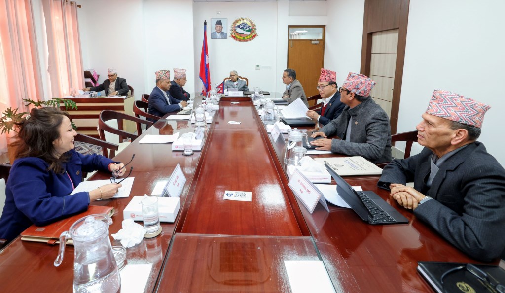 मन्त्रिपरिषद् बैठक