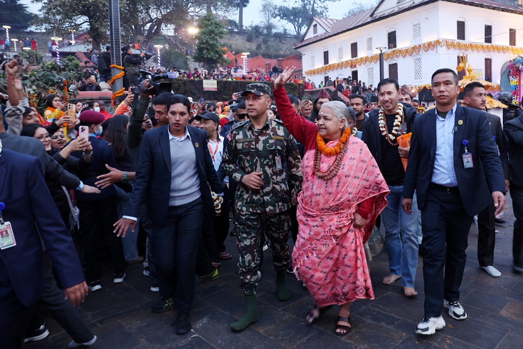 प्रधानमन्त्री कार्कीले गरिन् पशुपतिनाथको दर्शन