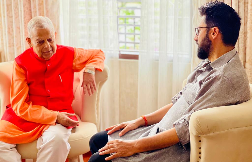 रास्वपा सभापति लामिछाने र महन्थ ठाकुरबीच भेट