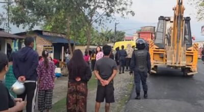 फेवाताल किनाराका मापदण्डविपरीत संरचना हटाउन सुरु